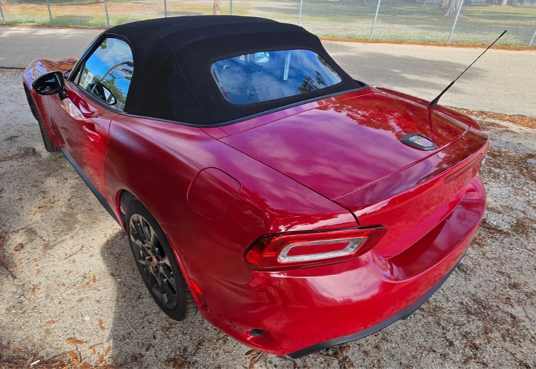 2018 Fiat 124 Spider - Image 8 of 21