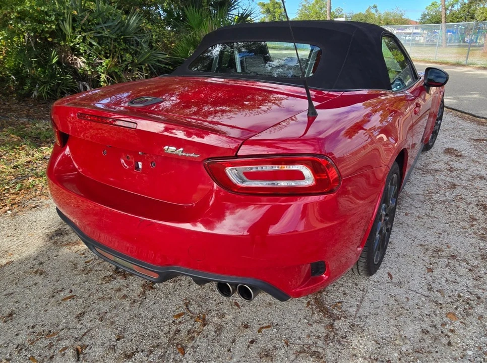 2018 Fiat 124 Spider - Image 4 of 21