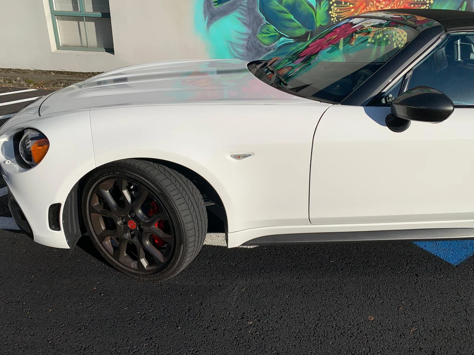 2018 Fiat 124 Spider - Image 29 of 31