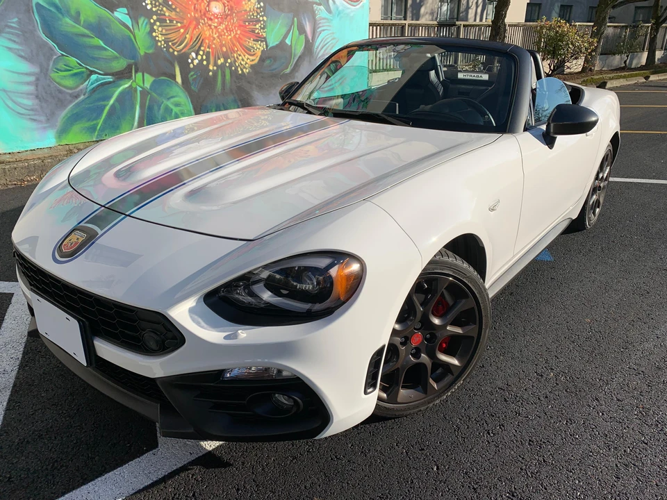 2018 Fiat 124 Spider - Image 8 of 31