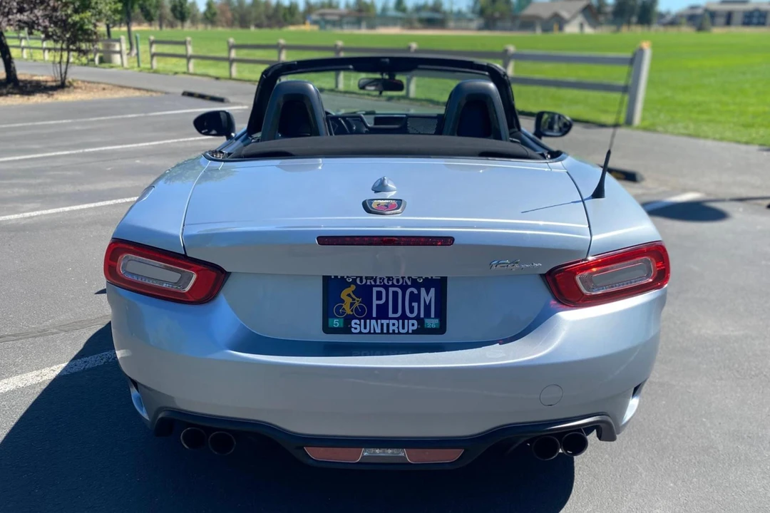 2018 Fiat 124 Spider - Image 5 of 12