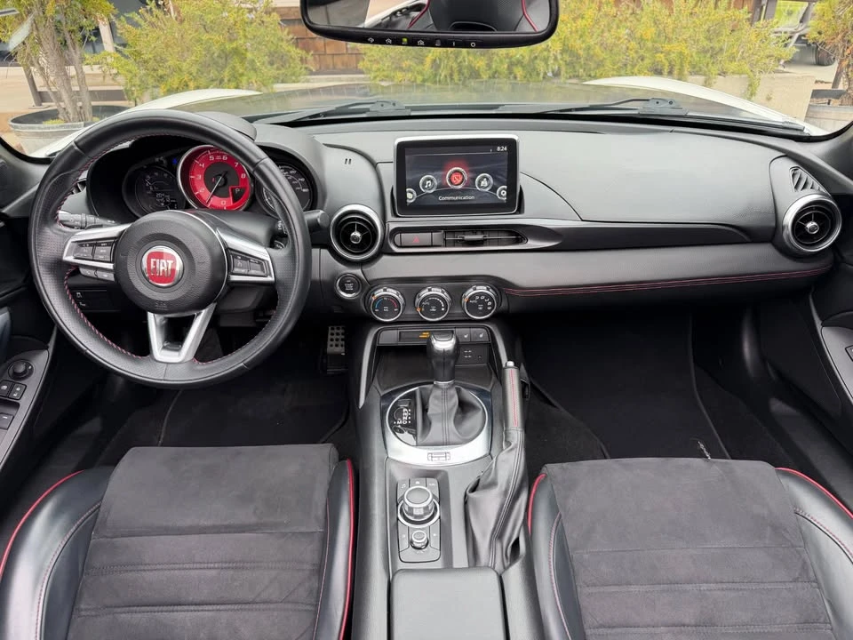 2018 Fiat 124 Spider - Image 10 of 20