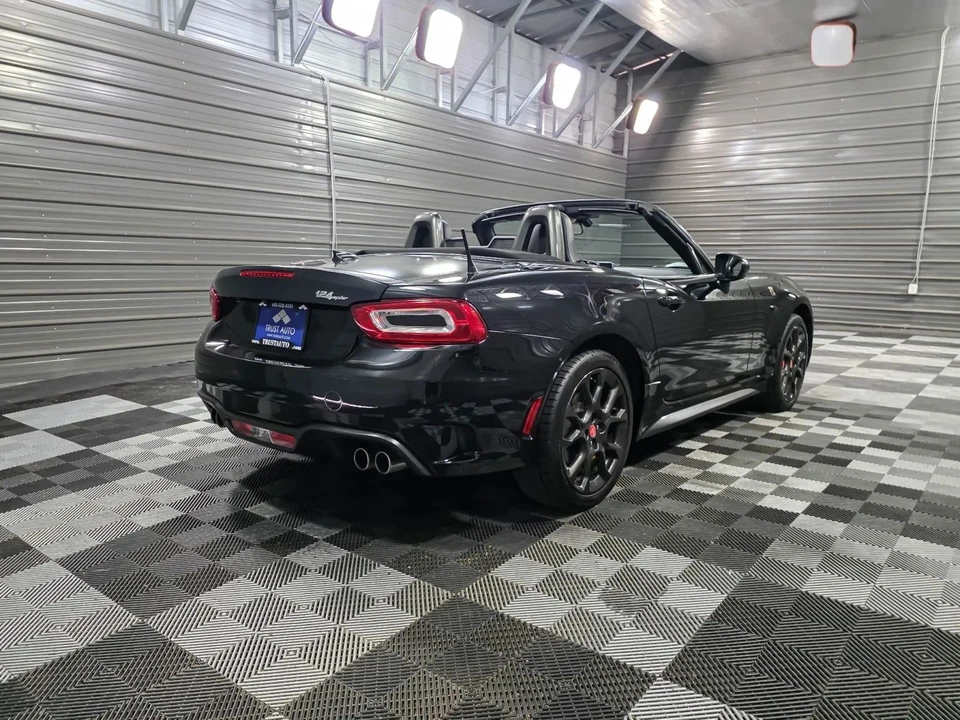 2018 Fiat 124 Spider - Image 5 of 21