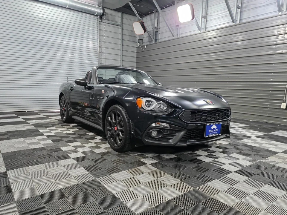 2018 Fiat 124 Spider - Image 4 of 21