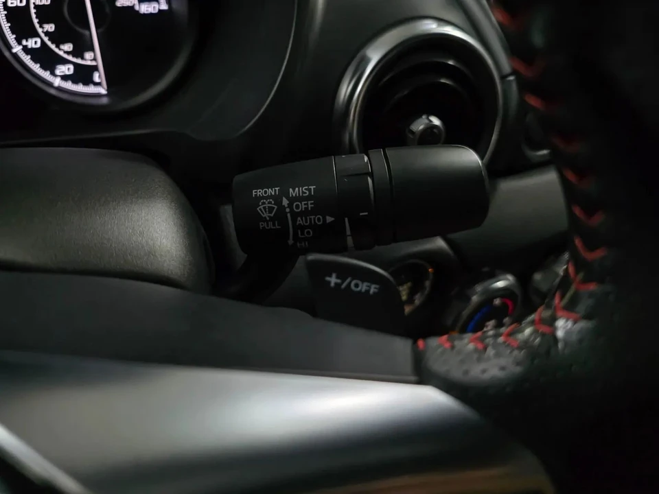 2018 Fiat 124 Spider - Image 19 of 21