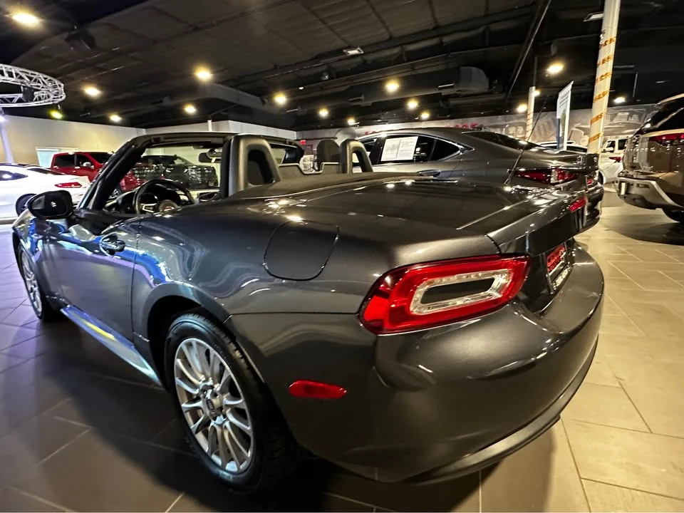 2018 Fiat 124 Spider - Image 3 of 5