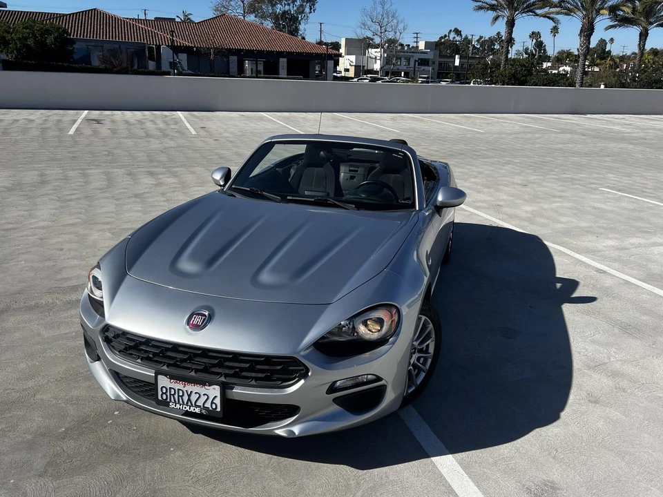 2018 Fiat 124 Spider - Image 10 of 31