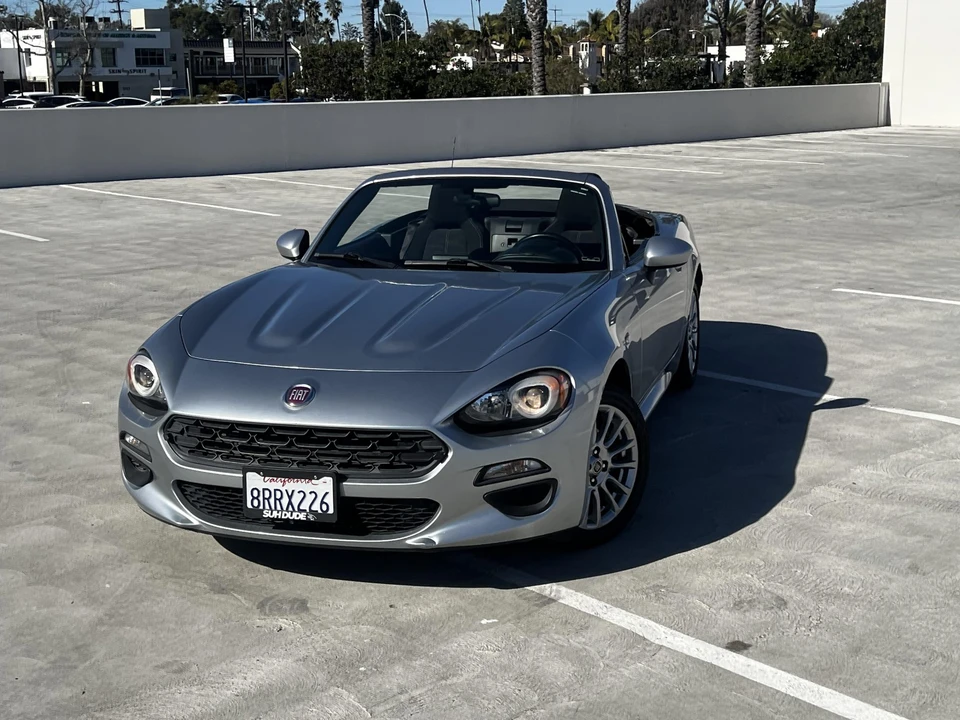 2018 Fiat 124 Spider - Image 7 of 31