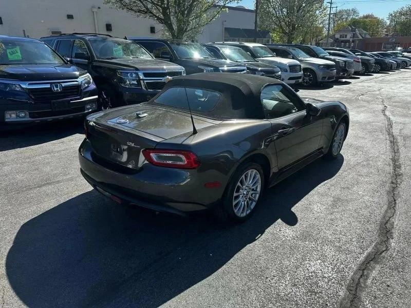 2018 Fiat 124 Spider - Image 6 of 10