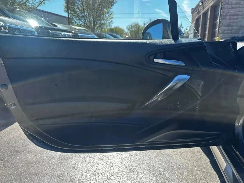 2018 Fiat 124 Spider - Image 8 of 10