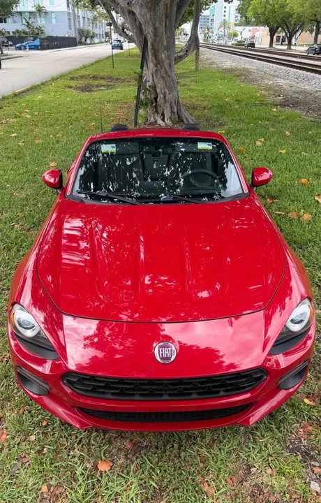 2018 Fiat 124 Spider - Image 6 of 19