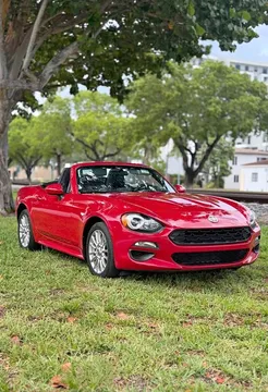 2018 Fiat 124 Spider Classica Convertible 2D