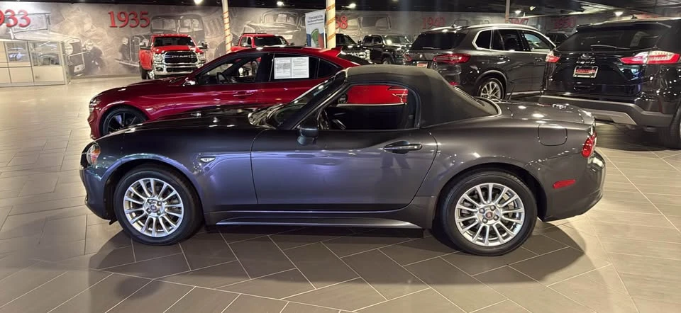 2018 Fiat 124 Spider - Image 6 of 6