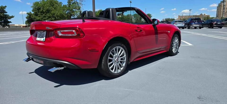 2018 Fiat 124 Spider - Image 4 of 17