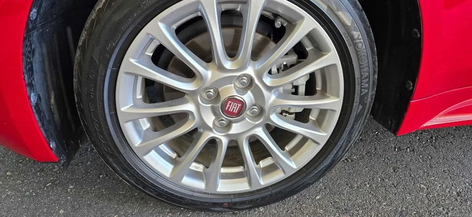 2018 Fiat 124 Spider - Image 9 of 17