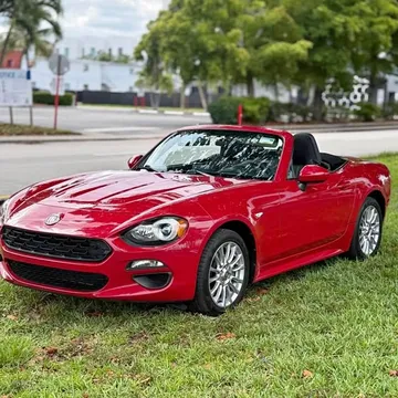 2018 Fiat 124 Spider Classica