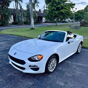 2018 Fiat 124 Spider Classica Convertible 2D