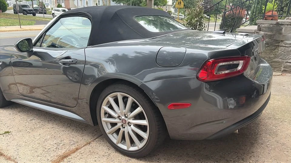 2018 Fiat 124 Spider - Image 11 of 15