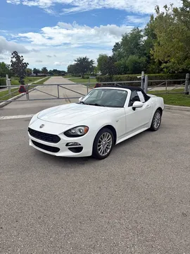 2018 Fiat 124 Spider Classica Convertible 2D