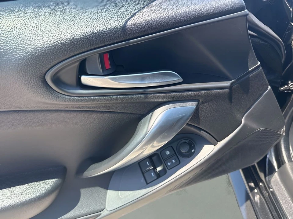 2018 Fiat 124 Spider - Image 23 of 30