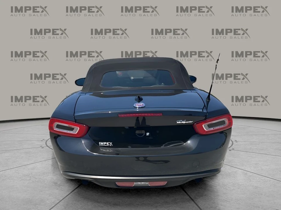 2018 Fiat 124 Spider - Image 5 of 30
