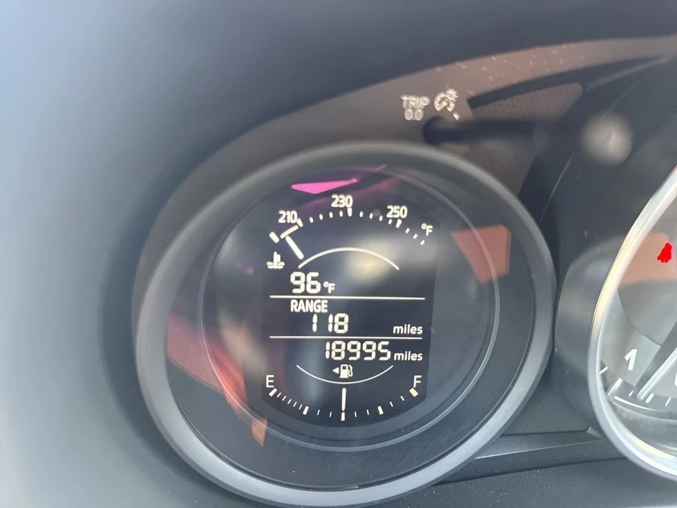 2018 Fiat 124 Spider - Image 21 of 30