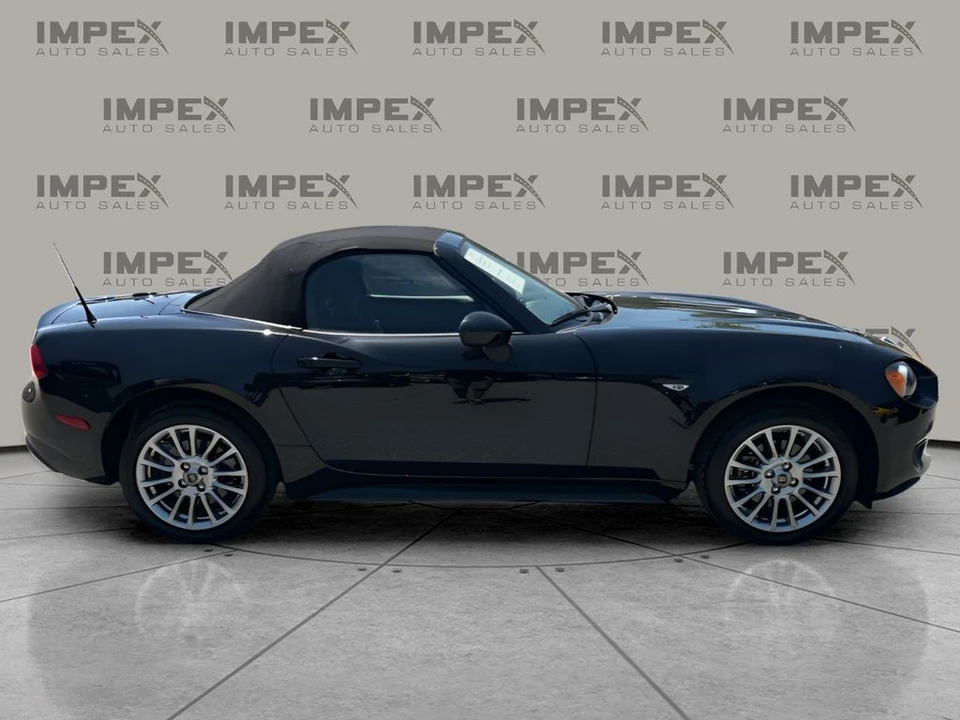 2018 Fiat 124 Spider - Image 7 of 30