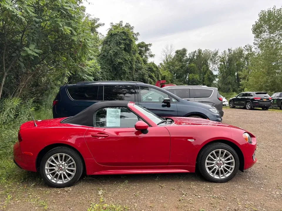 2018 Fiat 124 Spider - Image 5 of 5