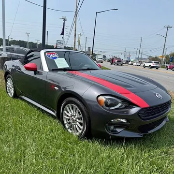 2018 Fiat 124 Spider Lusso Convertible 2D