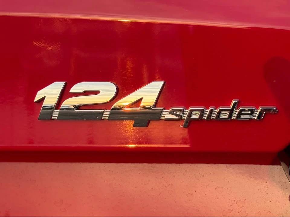 2018 Fiat 124 Spider - Image 2 of 7