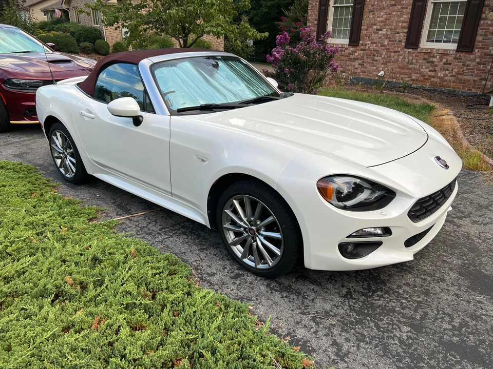 2018 Fiat 124 Spider - Image 19 of 31
