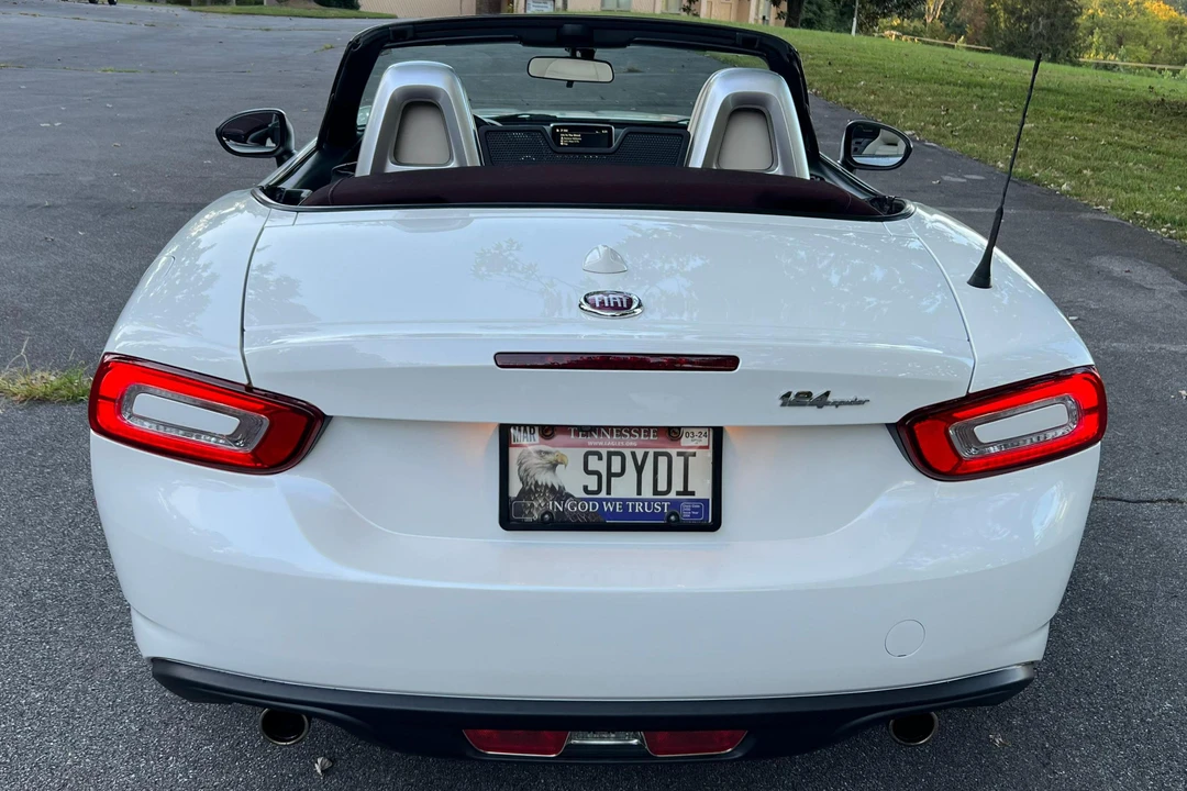 2018 Fiat 124 Spider - Image 5 of 31