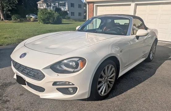 2018 Fiat 124 Spider Lusso