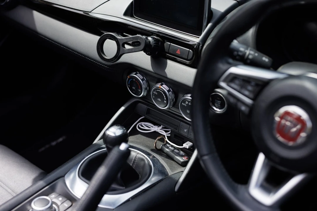 2018 Fiat 124 Spider - Image 4 of 31