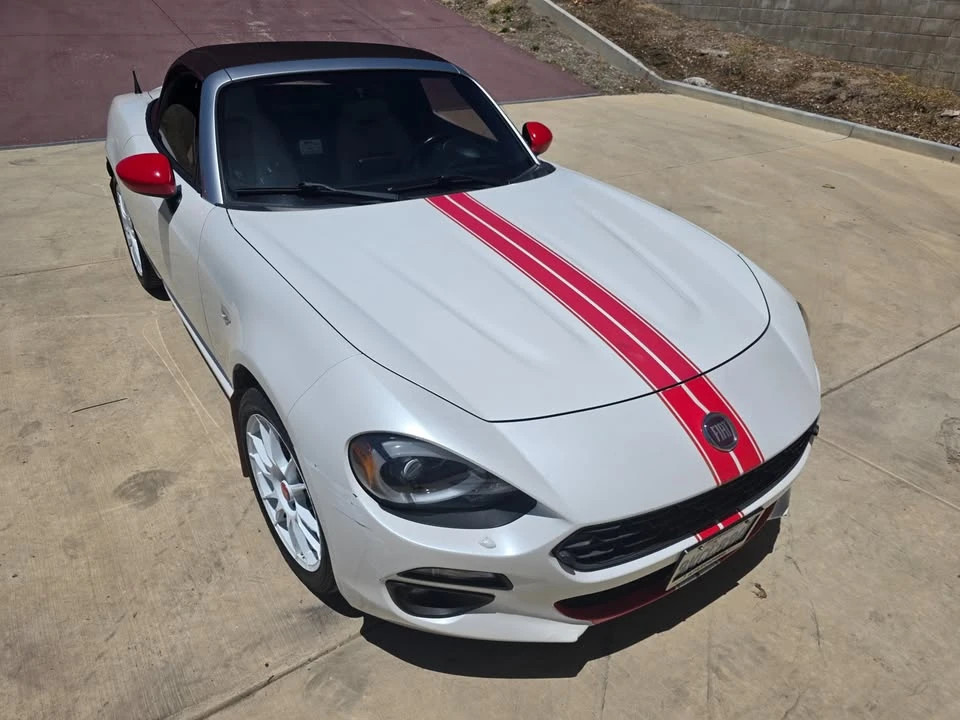 2018 Fiat 124 Spider - Image 16 of 20