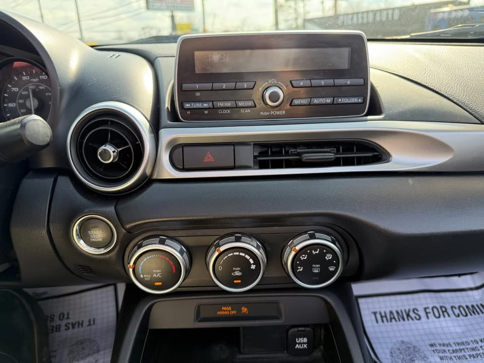2018 Fiat 124 Spider - Image 7 of 13