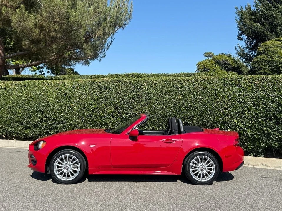 2018 Fiat 124 Spider - Image 19 of 20