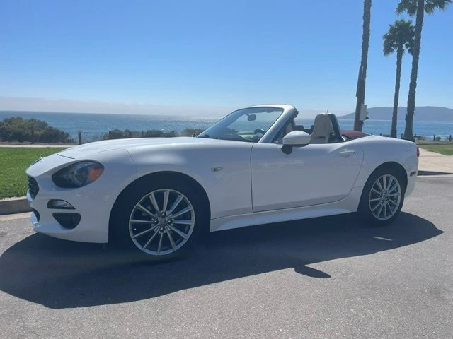 2018 Fiat 124 Spider - Image 3 of 20
