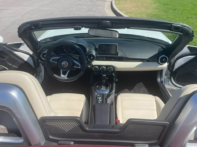 2018 Fiat 124 Spider - Image 6 of 20