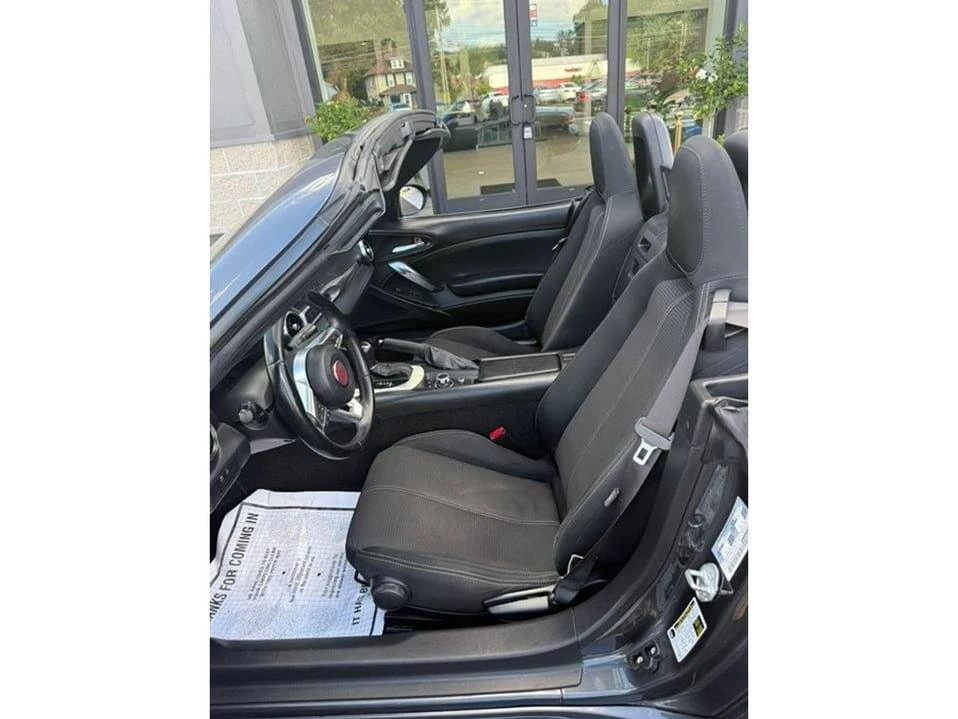 2018 Fiat 124 Spider - Image 5 of 20