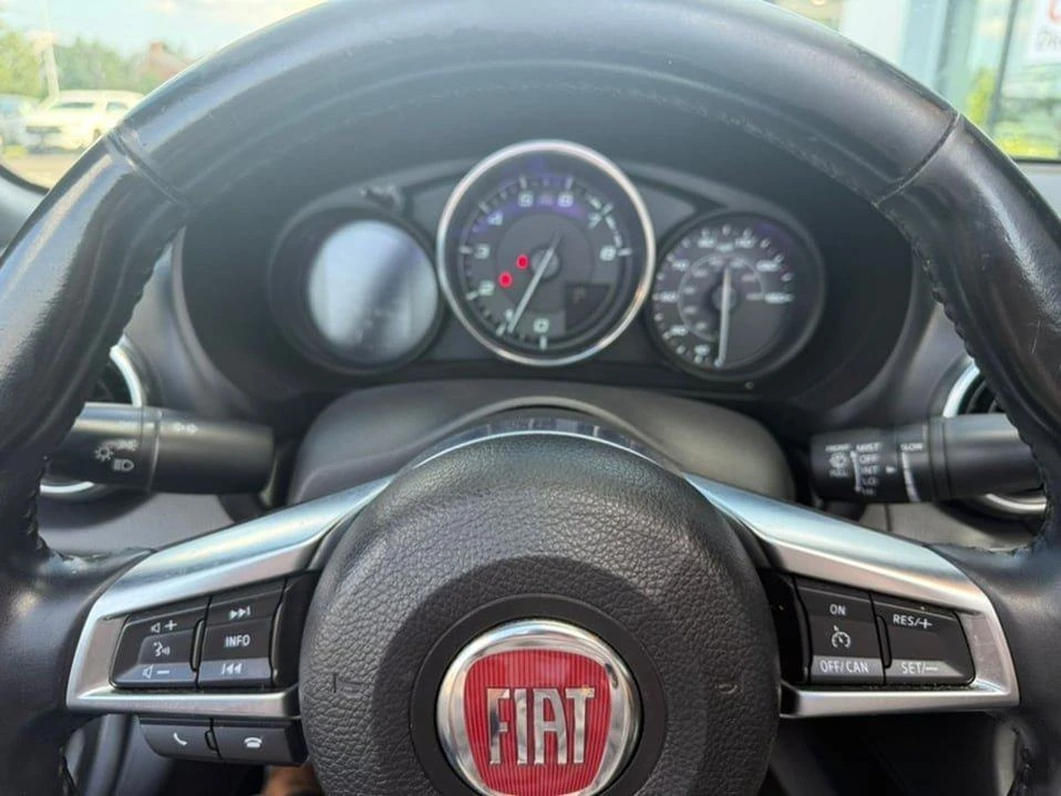 2018 Fiat 124 Spider - Image 6 of 20