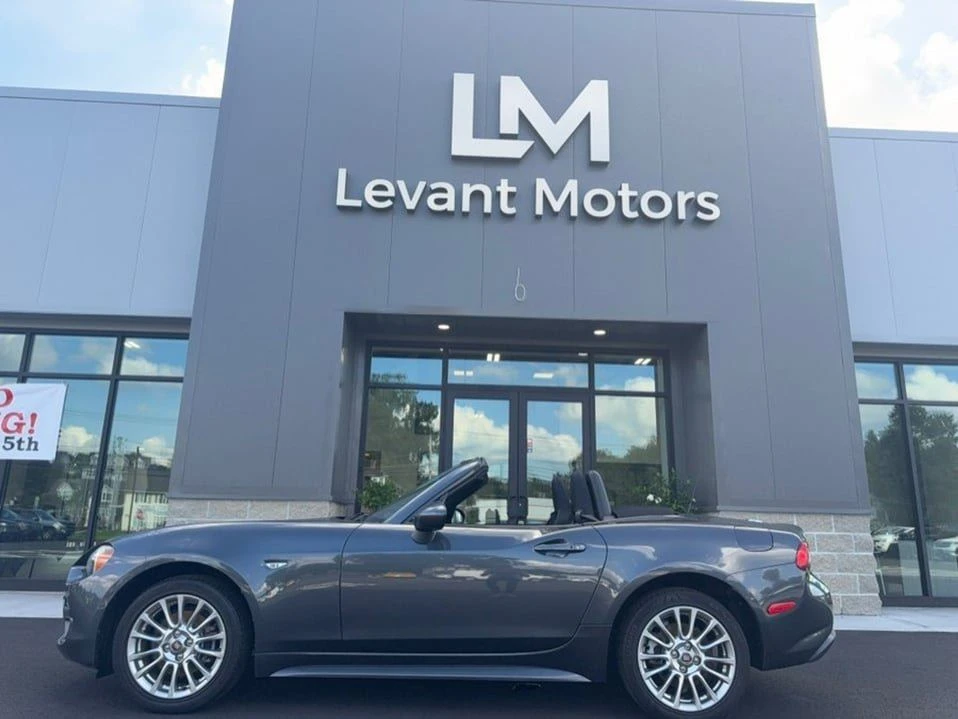 2018 Fiat 124 Spider - Image 18 of 20