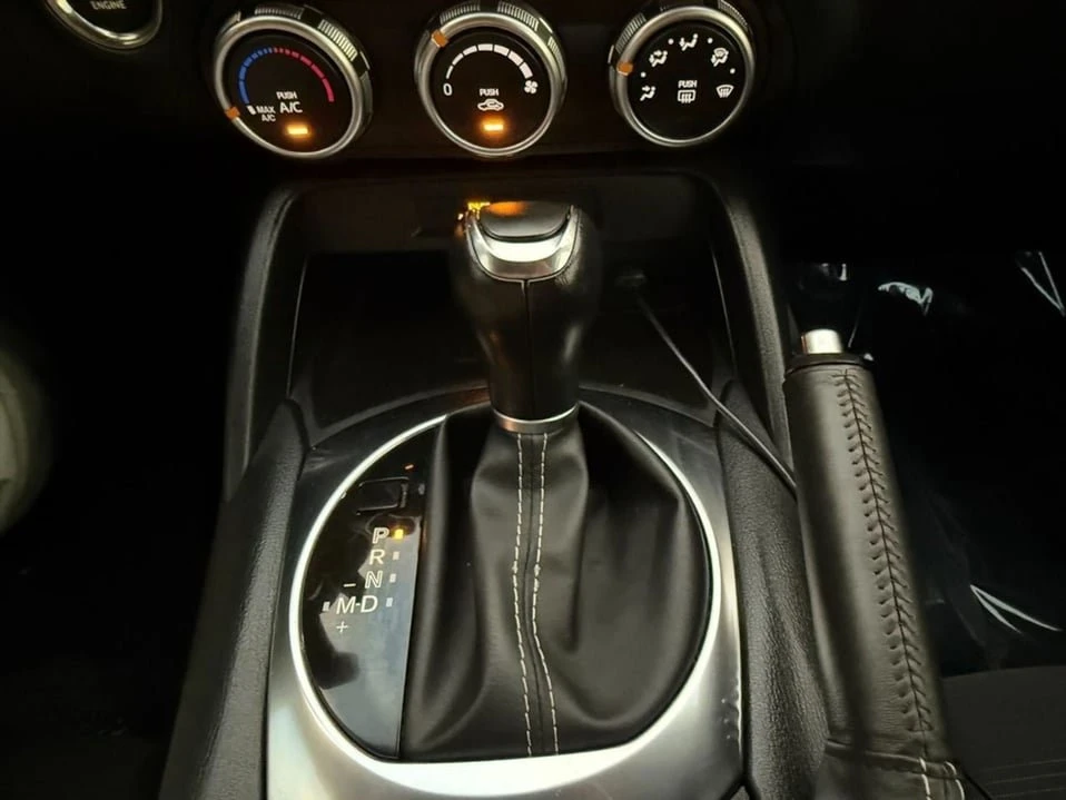 2018 Fiat 124 Spider - Image 19 of 20