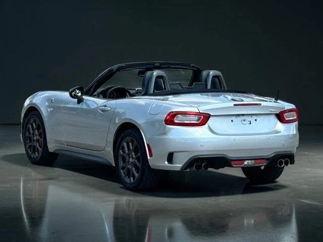 2018 Fiat 124 Spider - Image 6 of 20