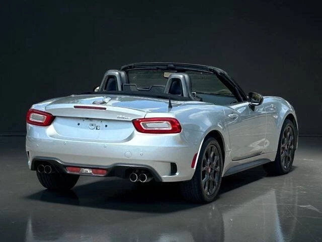 2018 Fiat 124 Spider - Image 8 of 20