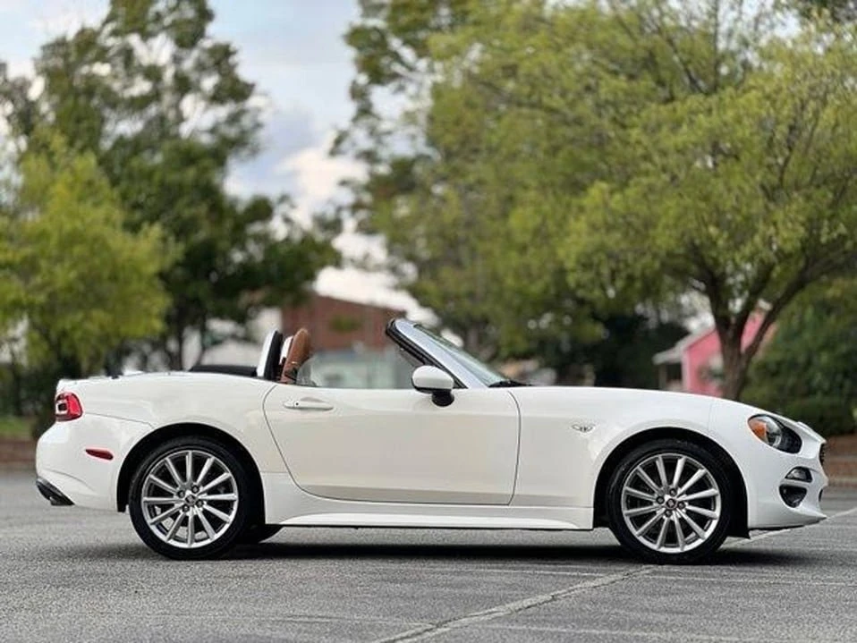 2018 Fiat 124 Spider - Image 4 of 20