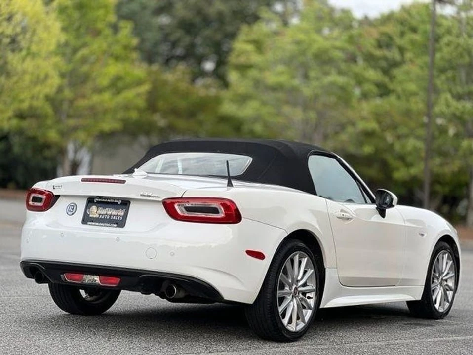 2018 Fiat 124 Spider - Image 13 of 20
