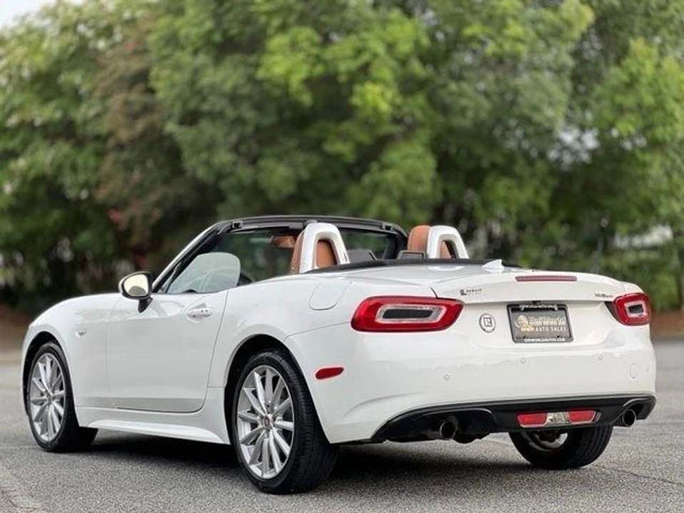 2018 Fiat 124 Spider - Image 7 of 20