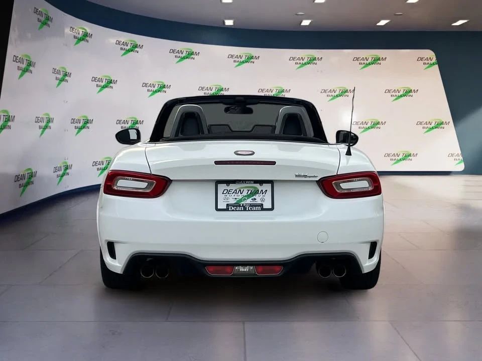 2018 Fiat 124 Spider - Image 3 of 10