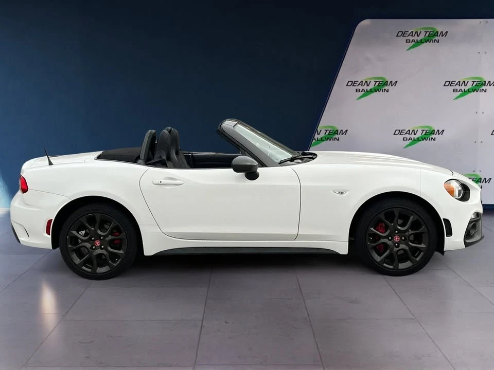 2018 Fiat 124 Spider - Image 4 of 10